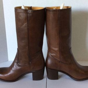 Frye Kendall Pull On Boots